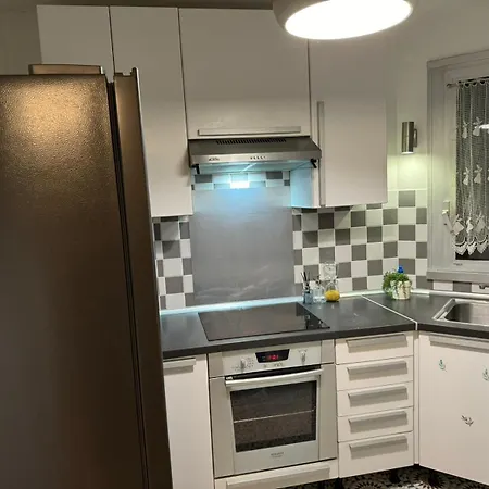 Superbe Appartement, 1Er Etage Avec Ascenseur, A 5 Min Du Metro Avec Parking Gratuit Le Kremlin-Bicêtre Extérieur photo
